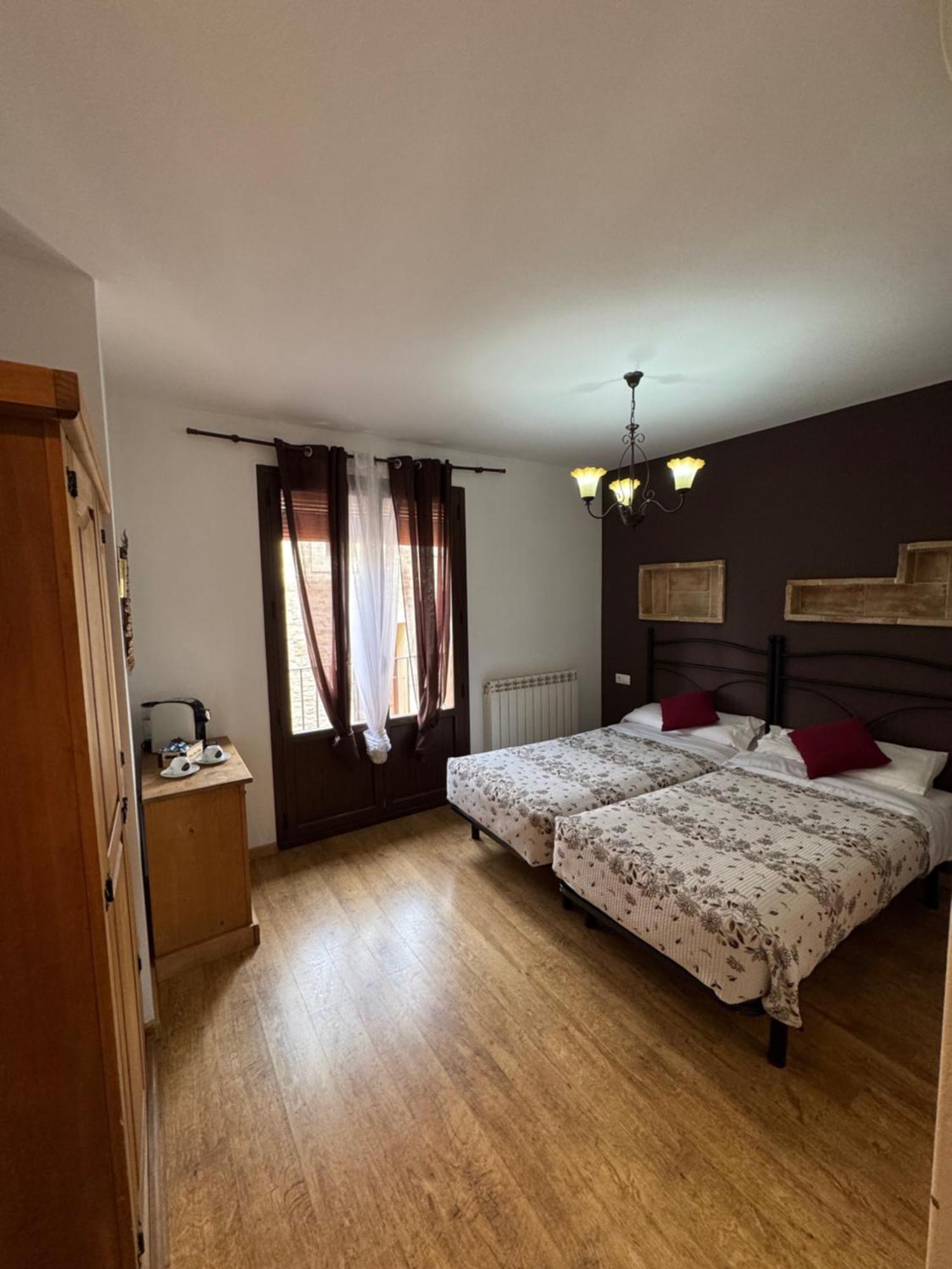 Casa Rural Marga Tardienta Ngoại thất bức ảnh